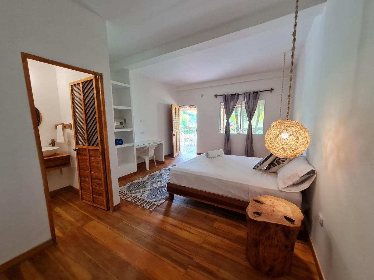 Hotel Playa Mandala パロミノ エクステリア 写真