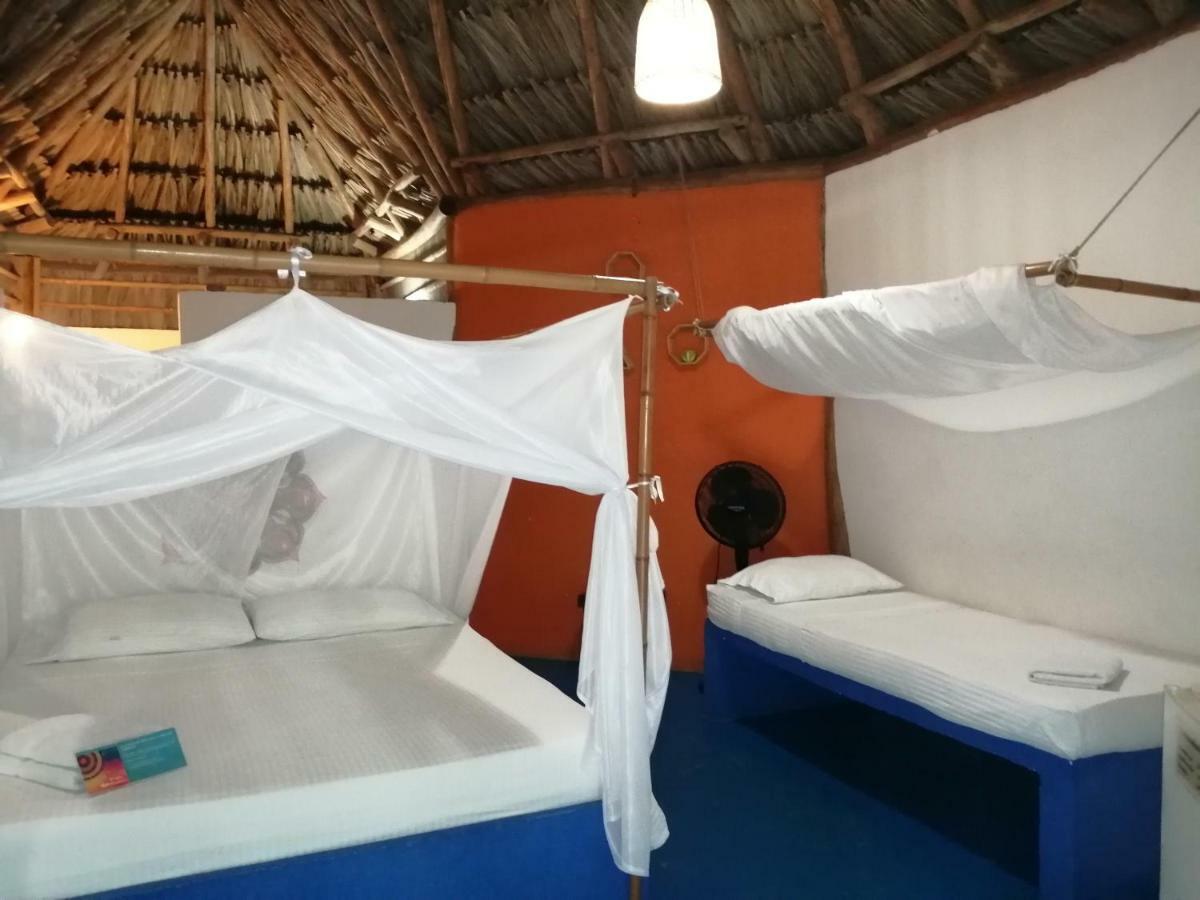 Hotel Playa Mandala パロミノ エクステリア 写真
